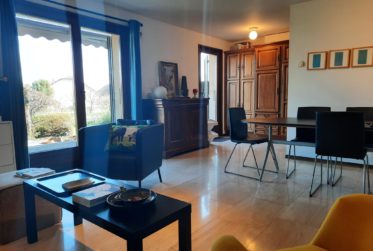 Bel appartement de 3 pièces en rez-de-jardin