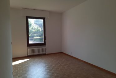 Charmant appartement situé dans un environnement calme et verdoyant